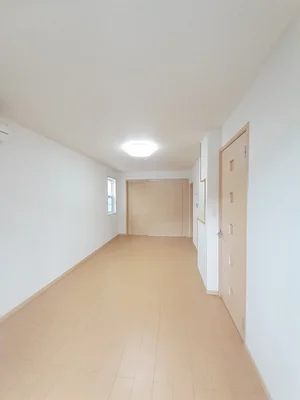 のマンスリーマンション・ウィークリーマンション「プリムローズ　Ⅰ 101・洋室(No.1176352)」メイン画像