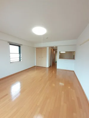 のマンスリーマンション・ウィークリーマンション「リョーアイ 502・洋室(No.1176373)」メイン画像