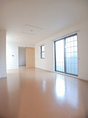 のマンスリーマンション・ウィークリーマンション「ヴェルデ・Ｋ　Ⅰ 102・洋室(No.1176519)」メイン画像