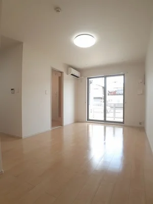 のマンスリーマンション・ウィークリーマンション「プルメリア 105・洋室(No.1176654)」メイン画像