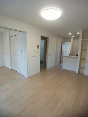 のマンスリーマンション・ウィークリーマンション「カーサ　ソンリッサ 202・洋室(No.1176803)」メイン画像