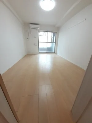 のマンスリーマンション・ウィークリーマンション「セントラルヒルズ昭和町 403・洋室(No.1176819)」メイン画像