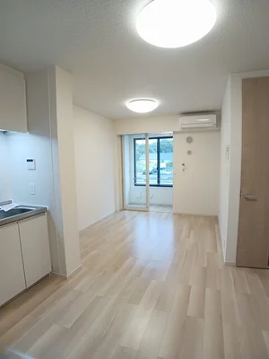 東伯郡琴浦町のマンスリーマンション・ウィークリーマンション「もみじ　Ⅱ 102・洋室(No.1176880)」メイン画像