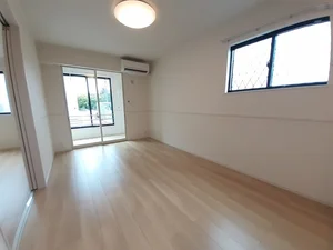 東伯郡琴浦町のマンスリーマンション・ウィークリーマンション「ル・グラン琴浦　Ⅰ 105・洋室(No.1176888)」メイン画像