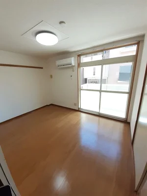 のマンスリーマンション・ウィークリーマンション「ニューシティフォーレストハイツ 102・洋室(No.1176991)」メイン画像