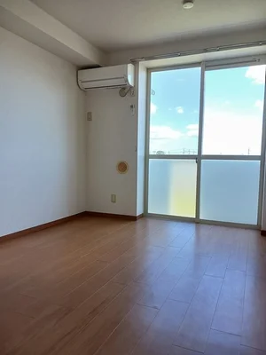 のマンスリーマンション・ウィークリーマンション「メゾン・ドゥ・コリーヌＢ 205・洋室(No.1177054)」メイン画像