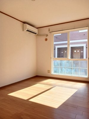 のマンスリーマンション・ウィークリーマンション「サンシティ東新田Ｂ 102・洋室(No.1177072)」メイン画像