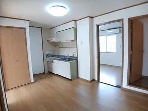 のマンスリーマンション・ウィークリーマンション「クレストールゆうＢ 102・洋室(No.1177079)」メイン画像