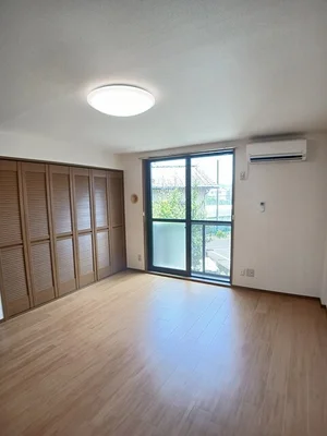 のマンスリーマンション・ウィークリーマンション「ファミール・ビラＡ 202・洋室(No.1177105)」メイン画像