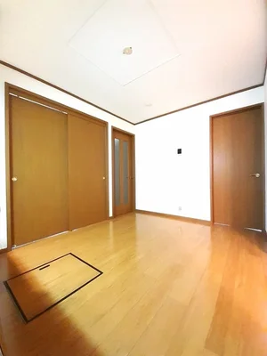 のマンスリーマンション・ウィークリーマンション「メゾン・ラフィーネ 105・洋室(No.1177156)」メイン画像