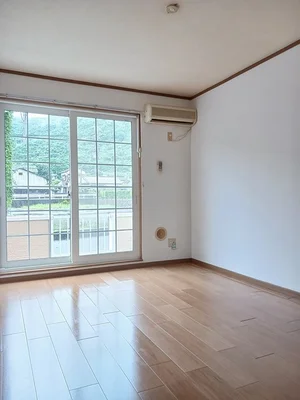 のマンスリーマンション・ウィークリーマンション「メゾン・ラフィーネ 101・洋室(No.1177158)」メイン画像