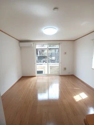 のマンスリーマンション・ウィークリーマンション「デフィ藤 106・洋室(No.1177252)」メイン画像