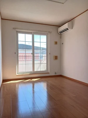 のマンスリーマンション・ウィークリーマンション「メゾンフォレスタＡ棟 202・洋室(No.1177277)」メイン画像