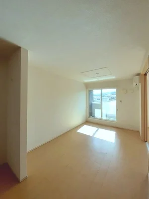 のマンスリーマンション・ウィークリーマンション「ｃａｓａ　ｐｒａｔｏ 203・洋室(No.1177517)」メイン画像