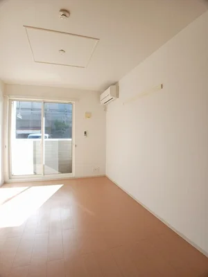 のマンスリーマンション・ウィークリーマンション「ｃａｓａ　ｐｒａｔｏ 102・洋室(No.1177519)」メイン画像