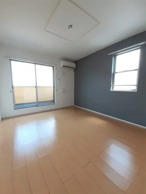 のマンスリーマンション・ウィークリーマンション「ラッフィナート・ピアッツァⅡ 201・洋室(No.1177568)」メイン画像