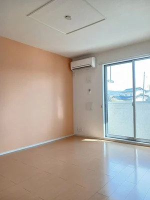 のマンスリーマンション・ウィークリーマンション「ラッフィナート・ピアッツァⅠ 103・洋室(No.1177569)」メイン画像