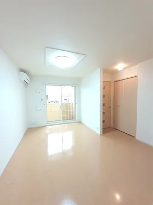 のマンスリーマンション・ウィークリーマンション「アリストガーデンⅠ 102・洋室(No.1177577)」メイン画像