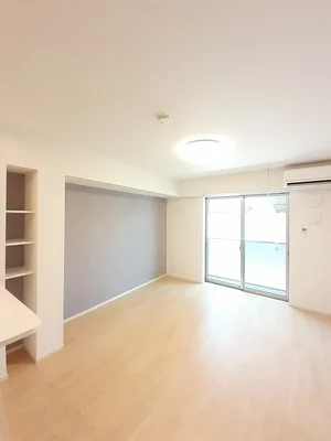 香川県の大東建託リーシング株式会社のマンスリーマンション・ウィークリーマンション「イストワールｋｉｔａ　Ａ 102・洋室(No.1177784)」メイン画像