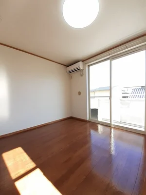 愛媛県のマンスリーマンション・ウィークリーマンション「カーサ・アルカンシエルＢ 203・洋室(No.1178086)」メイン画像