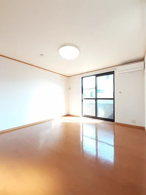 のマンスリーマンション・ウィークリーマンション「アンジュベリーＡ 102・洋室(No.1178184)」メイン画像