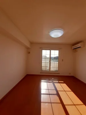 愛媛県のマンスリーマンション・ウィークリーマンション「アルカンシエルＮ　Ｂ 205・洋室(No.1178224)」メイン画像