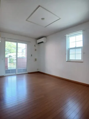 のマンスリーマンション・ウィークリーマンション「マリオン松末 101・洋室(No.1178278)」メイン画像