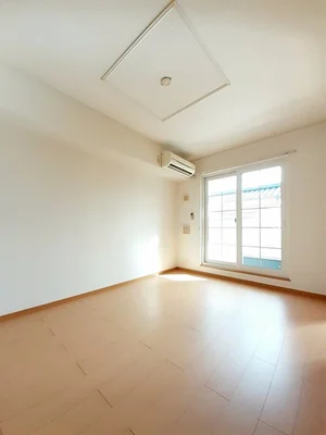 のマンスリーマンション・ウィークリーマンション「カーサ・ソーレ　Ａ 202・洋室(No.1178315)」メイン画像