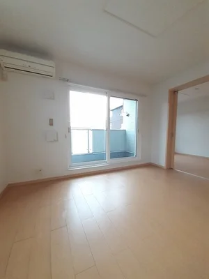 のマンスリーマンション・ウィークリーマンション「メゾン　ド　エトワール 205・洋室(No.1178379)」メイン画像