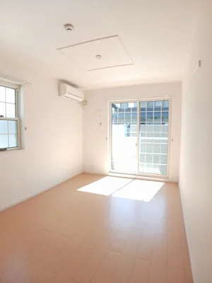 島根県のマンスリーマンション・ウィークリーマンション「ソレイユ　Ⅰ 105・洋室(No.1178441)」メイン画像