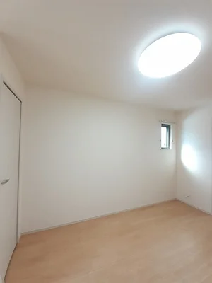 のマンスリーマンション・ウィークリーマンション「ピュール・ソレイユⅢ 101・洋室(No.1178571)」メイン画像