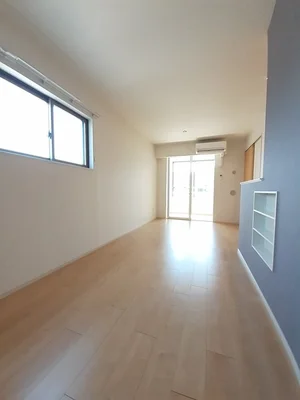 東広島市のマンスリーマンション・ウィークリーマンション「Ｒｉｖｅｒｓｉｄｅ　Ａ 101・洋室(No.1178616)」メイン画像