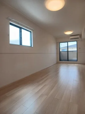 伊予郡松前町のマンスリーマンション・ウィークリーマンション「ポプラⅠ 206・洋室(No.1178720)」メイン画像