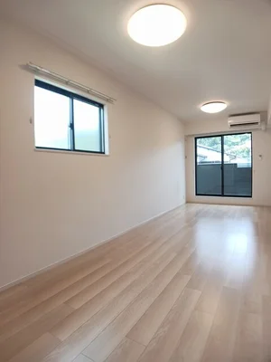 のマンスリーマンション・ウィークリーマンション「ウェルリッチ柿原　Ⅰ 205・洋室(No.1178767)」メイン画像