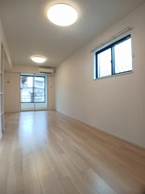 宇和島市のマンスリーマンション・ウィークリーマンション「ウェルリッチ柿原　Ⅱ 101・洋室(No.1178777)」メイン画像