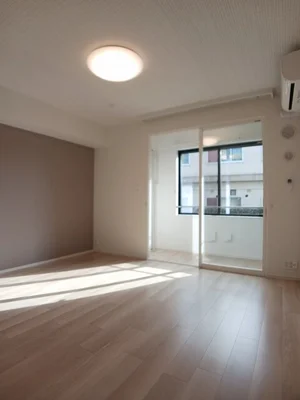 のマンスリーマンション・ウィークリーマンション「ココル 105・洋室(No.1178808)」メイン画像