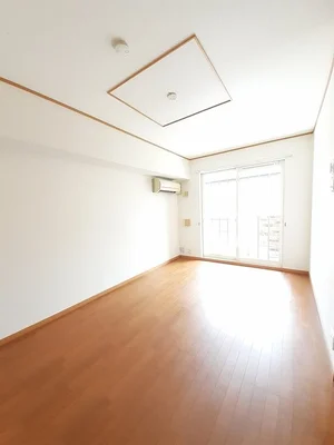 由宇駅（山口県）のマンスリーマンション・ウィークリーマンション「カーサフィオーレＴｈｒｅｅ 102・洋室(No.1178996)」メイン画像