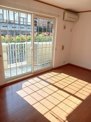 のマンスリーマンション・ウィークリーマンション「ベルフラワー 104・洋室(No.1179023)」メイン画像