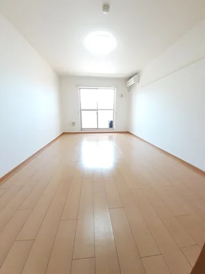 のマンスリーマンション・ウィークリーマンション「カルム・ソレイユ 108・洋室(No.1179075)」メイン画像