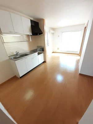 戸田駅（山口県）のマンスリーマンション・ウィークリーマンション「サンパティークⅡ 201・洋室(No.1179085)」メイン画像