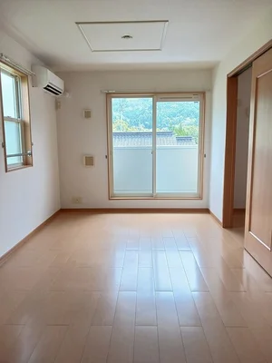 のマンスリーマンション・ウィークリーマンション「グレイス吉田　Ⅱ番館 203・洋室(No.1179159)」メイン画像