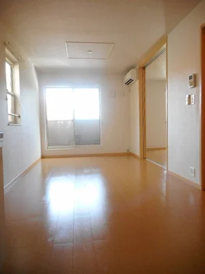 光駅（山口県）のマンスリーマンション・ウィークリーマンション「Ｅ’ｓ　Ｇａｒｄｅｎ　Ａ 202・洋室(No.1179323)」メイン画像