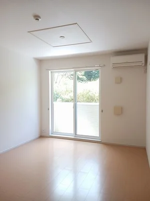 のマンスリーマンション・ウィークリーマンション「フォルシュ　アッカ 102・洋室(No.1179332)」メイン画像