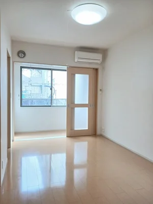 のマンスリーマンション・ウィークリーマンション「フラン・フジ 102・洋室(No.1179390)」メイン画像