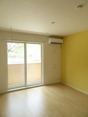 のマンスリーマンション・ウィークリーマンション「カーサ・アレグリアⅡ 102・洋室(No.1179518)」メイン画像