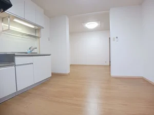 のマンスリーマンション・ウィークリーマンション「ロジュマン本城 203・洋室(No.1179925)」メイン画像