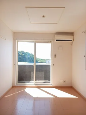 のマンスリーマンション・ウィークリーマンション「サンセットヒルズ 101・洋室(No.1180372)」メイン画像