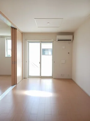 のマンスリーマンション・ウィークリーマンション「グレイスガーデン 201・洋室(No.1180539)」メイン画像