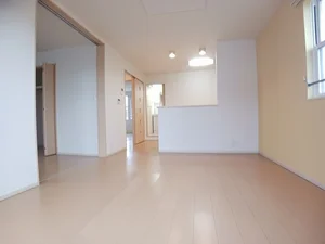 のマンスリーマンション・ウィークリーマンション「メゾン　フロージュⅡ 201・洋室(No.1180548)」メイン画像