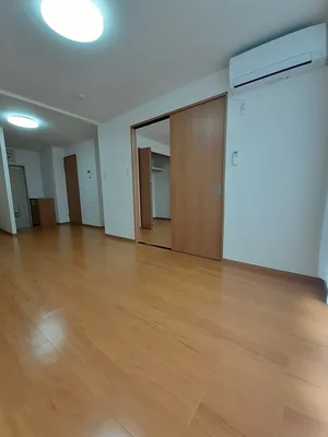 久留米市東合川（福岡県）のマンスリーマンション・ウィークリーマンション「リバーサイドＭＹ 104・洋室(No.1180985)」メイン画像